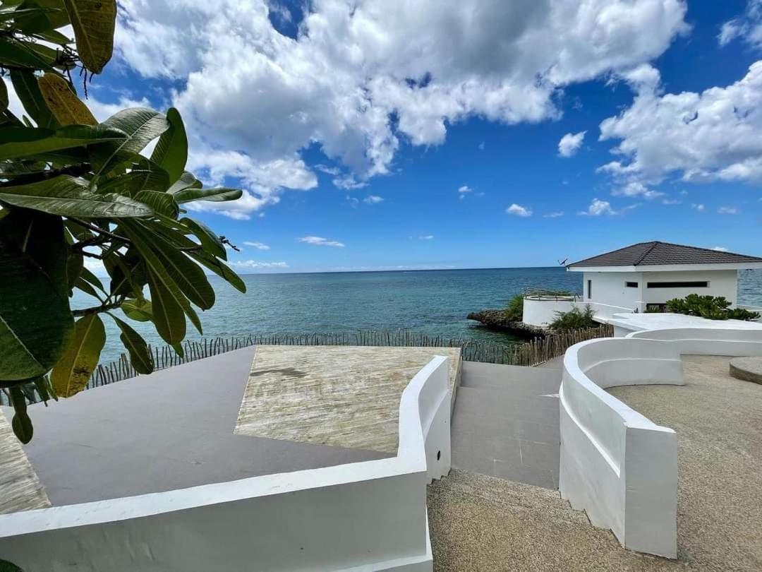 Cebu R Resort Tabuelan Экстерьер фото